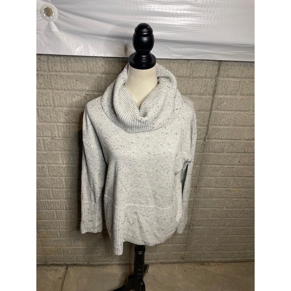 beachlunchlounge Sweaters - Lou & Grey Womens Light Grey Oversized Cowl Neck Sweater Size M‎